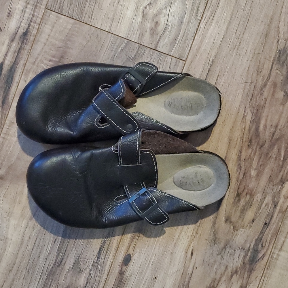 Birkenstock style shoe